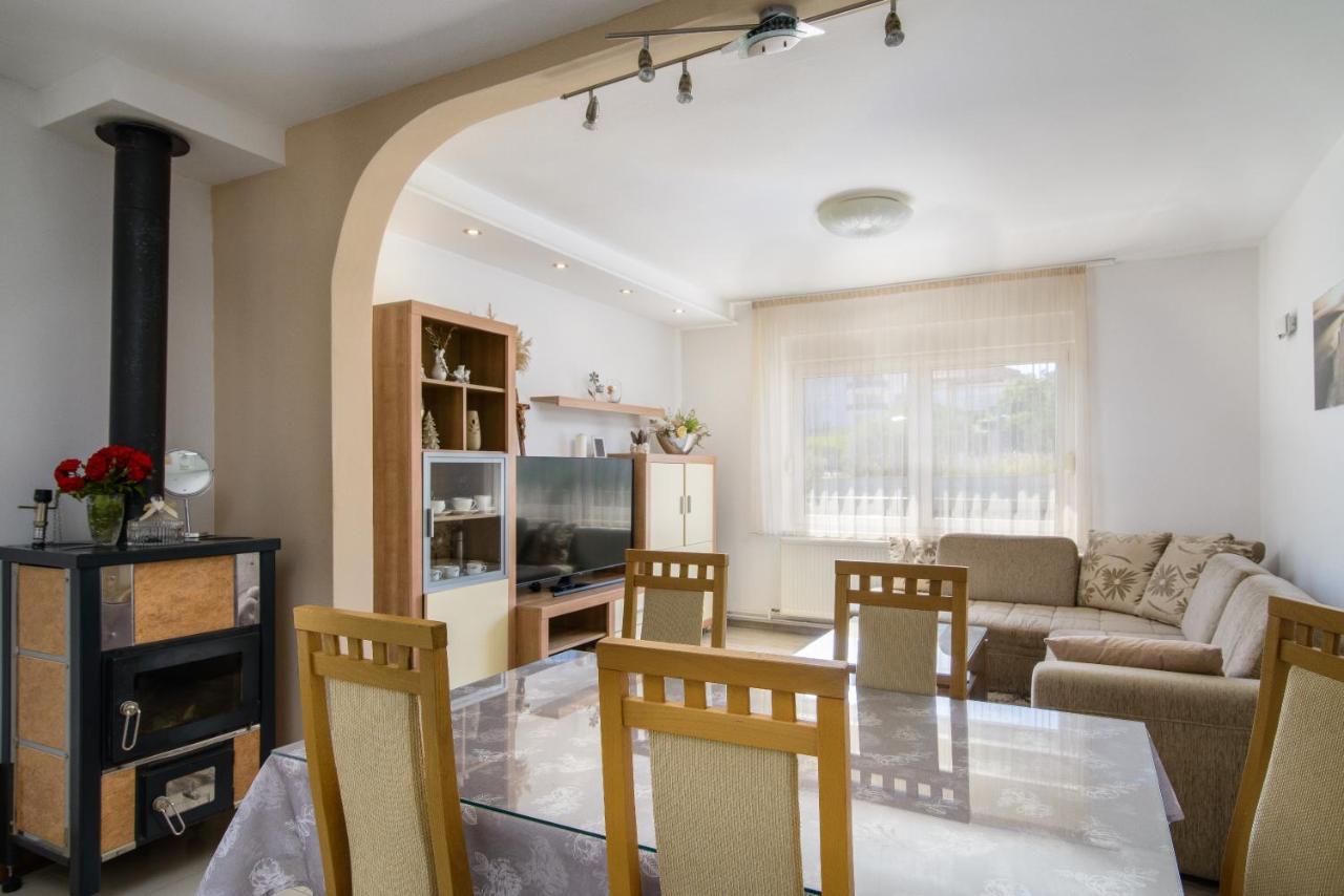 Apartments Tonka Trogir Ngoại thất bức ảnh