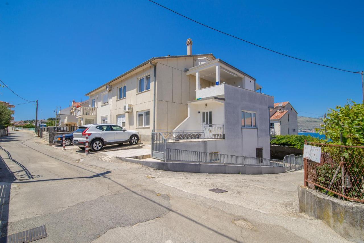 Apartments Tonka Trogir Ngoại thất bức ảnh