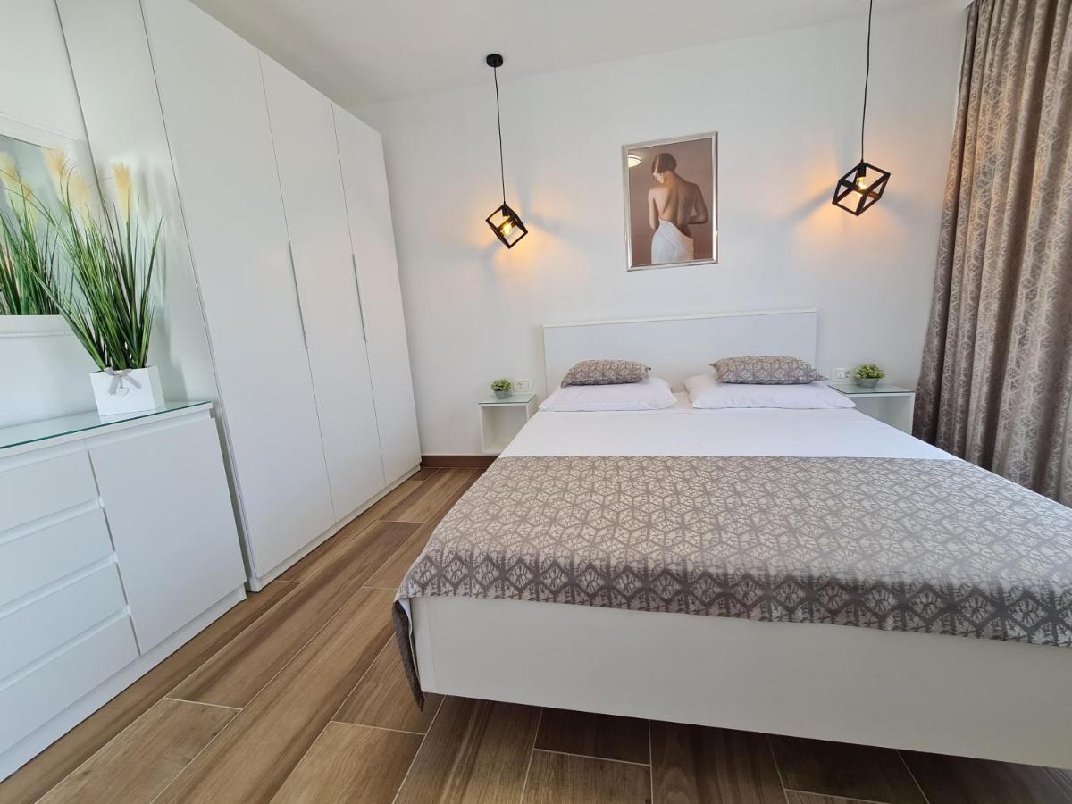 Apartments Tonka Trogir Ngoại thất bức ảnh