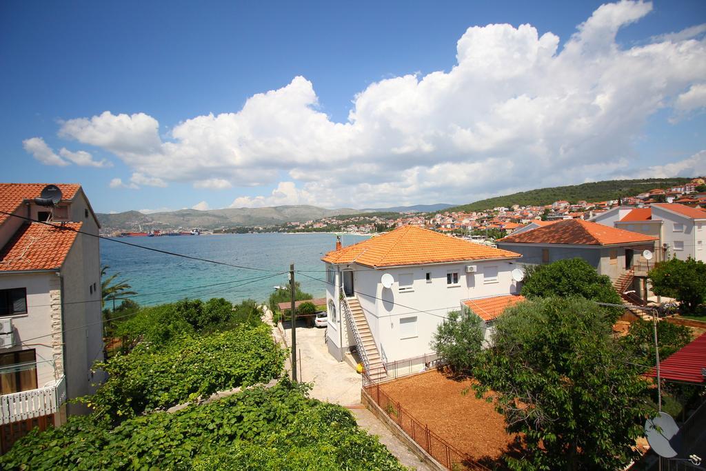Apartments Tonka Trogir Phòng bức ảnh
